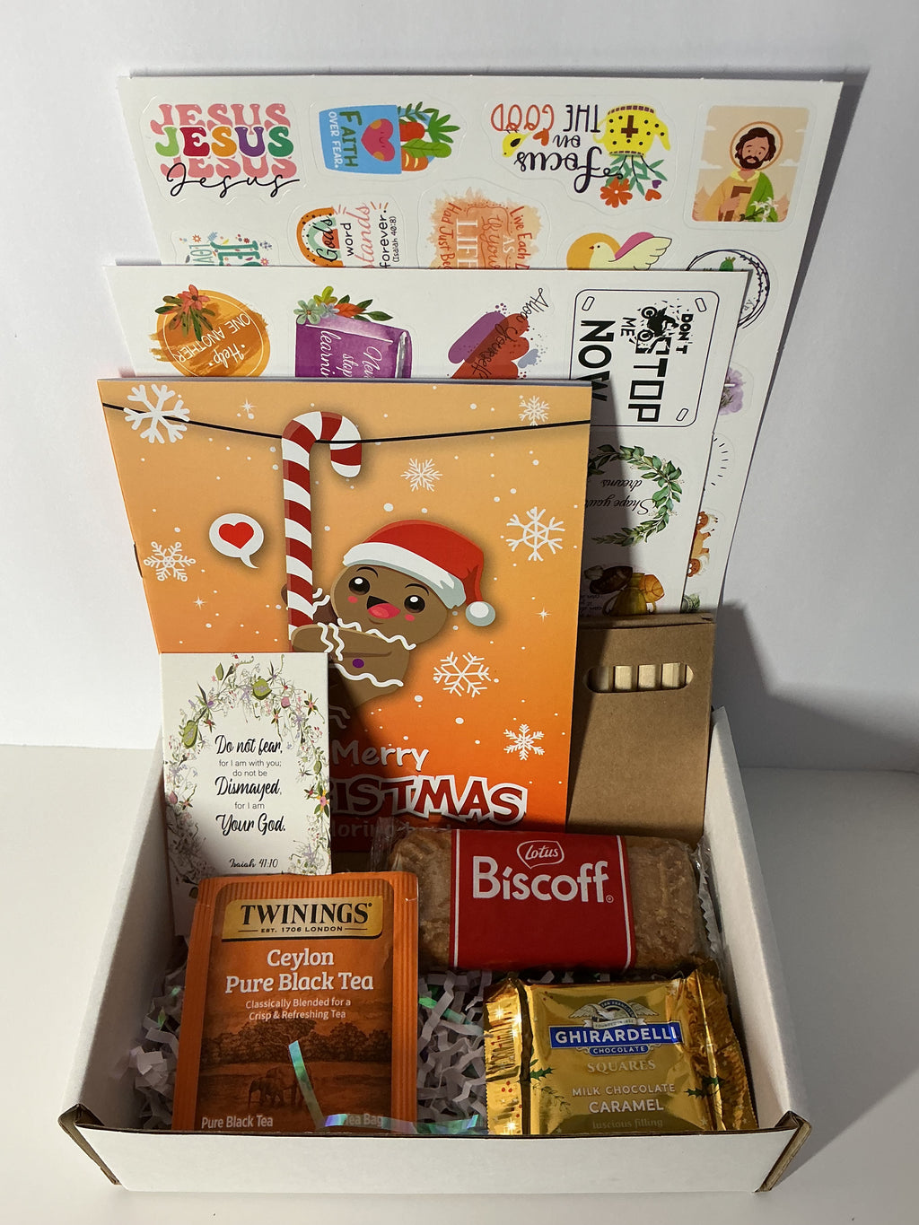 Faith-Filled Christmas Comfort Gift Box – Christian Holiday Gift, Scripture & Self Care for Women