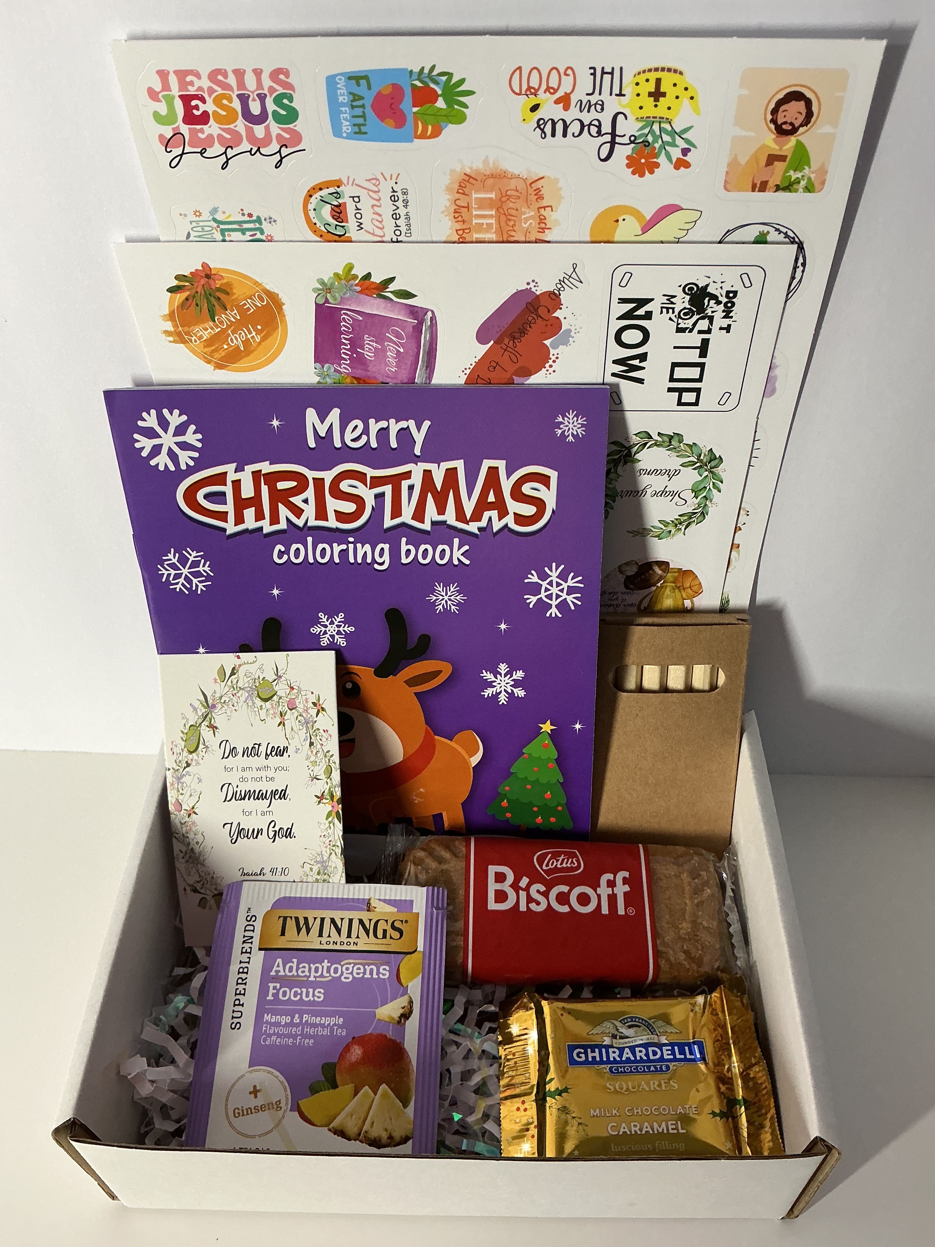 Faith-Filled Christmas Comfort Gift Box – Christian Holiday Gift, Scripture & Self Care for Women