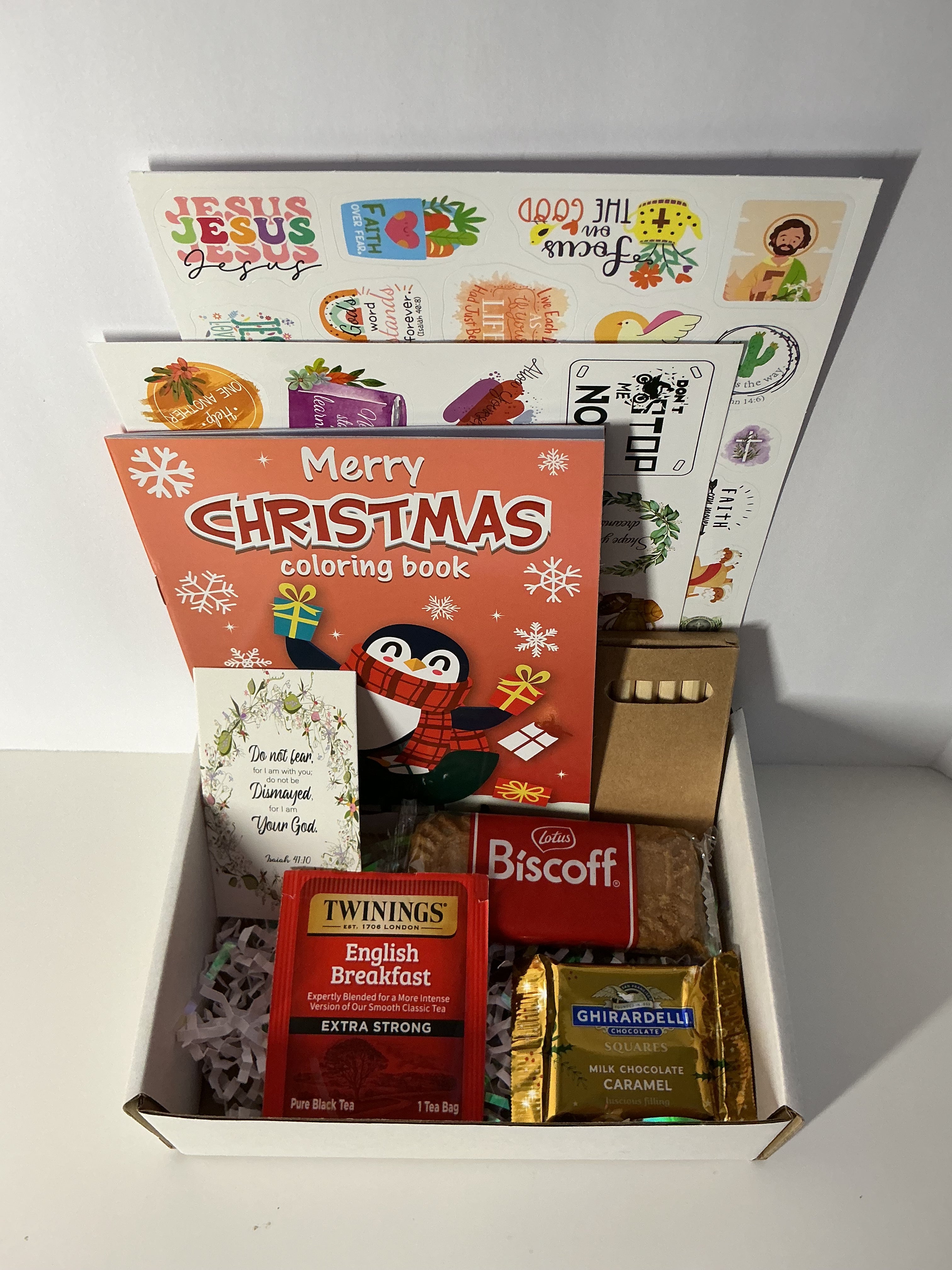 Faith-Filled Christmas Comfort Gift Box – Christian Holiday Gift, Scripture & Self Care for Women