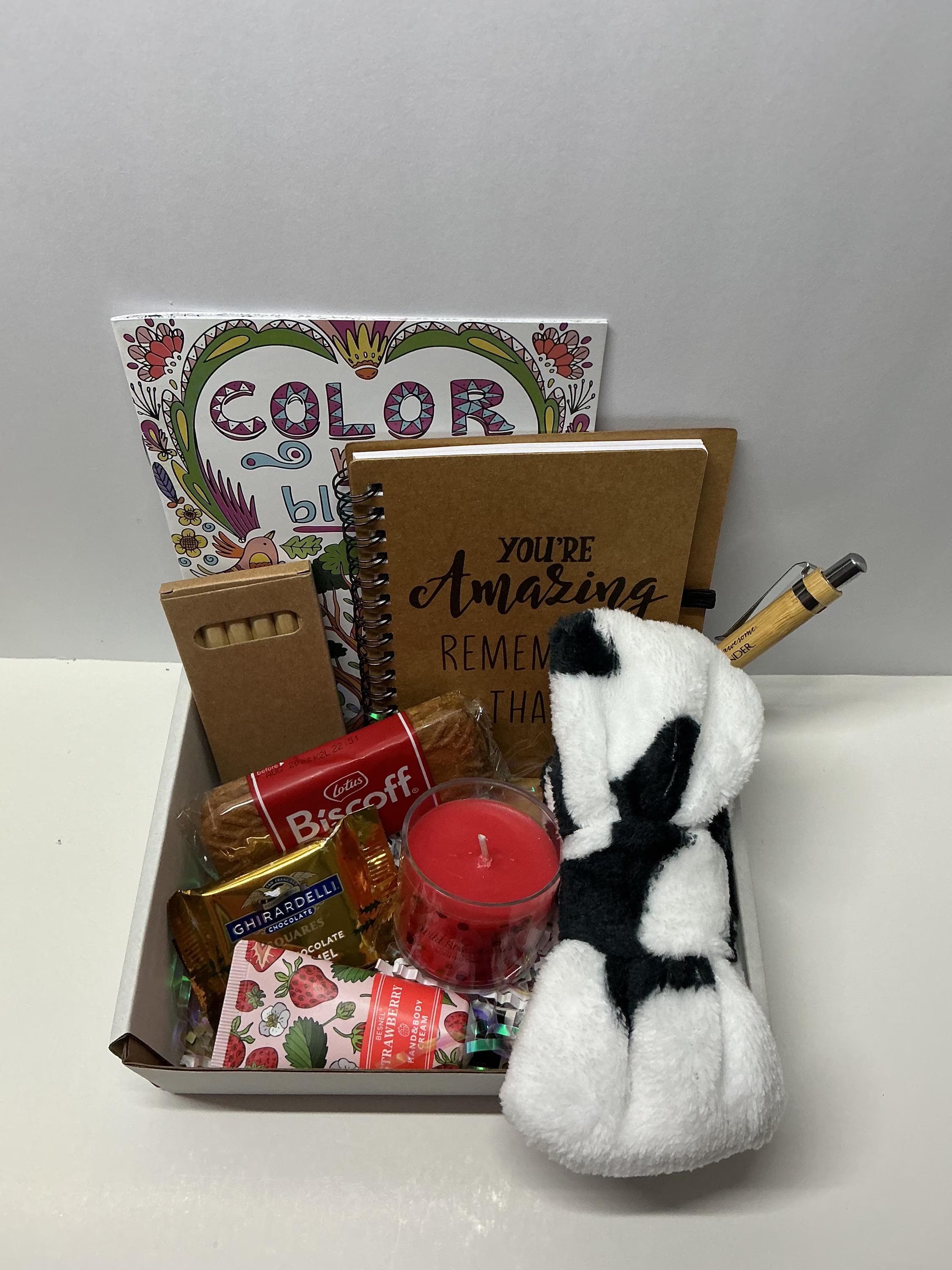 Mindful Moments Coloring Gift Box – Relaxation & Mindfulness Self Care Set for Women