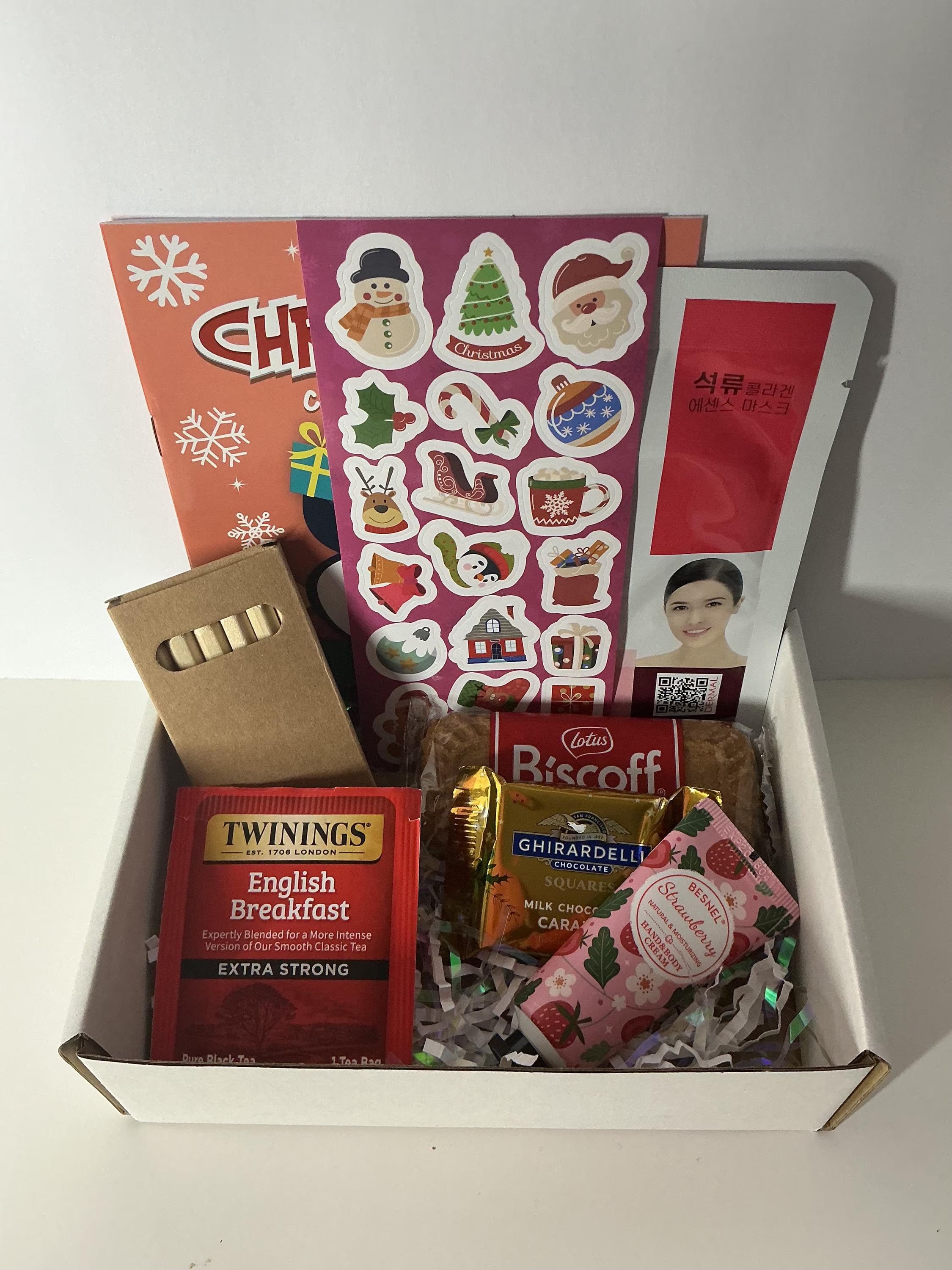 Christmas Cozy Tea & Creativity Gift Box – Holiday Self Care Kit with Tea & Coloring
